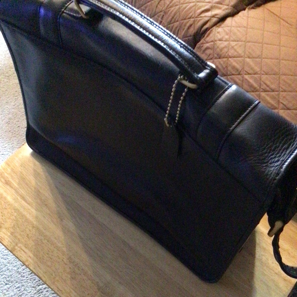 Large Coach Leather Black Briefcase - Picture 2 of 7